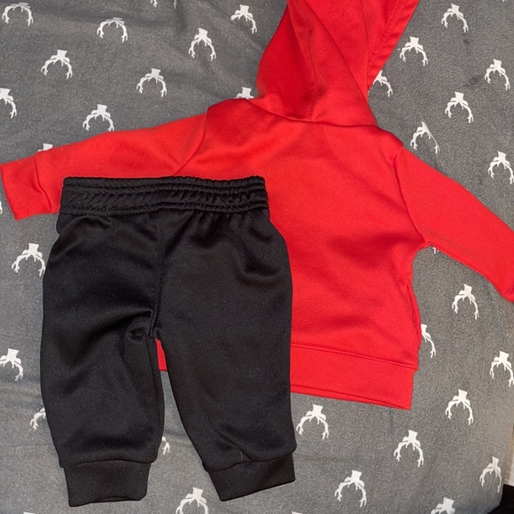 Infant Puma Set - Picture 2 of 4